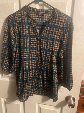 Cocomo Black, Teal & Gold Houndstooth Henley Blouse
